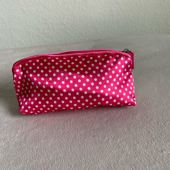 Hello Kitty vintage Cosmetic Case. Pink & White. NWOT Excellent Condion - Picture 9 of 11